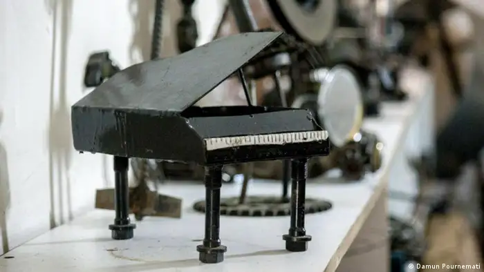Piano de Fatemeh Sarpour.