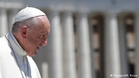 Vatikan Papst Franziskus (Reuters/M. Rossi)