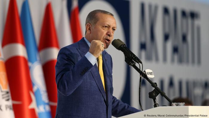 Türkei - AKP-Parteitag - Präsident Recep Tayyip Erdoğan (Reuters/Murat Cetinmuhurdar/Presidential Palace)