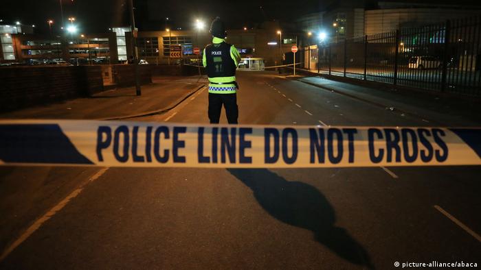 Großbritannien Polizeieinsatz nach Explosion in Manchester (picture-alliance/abaca)