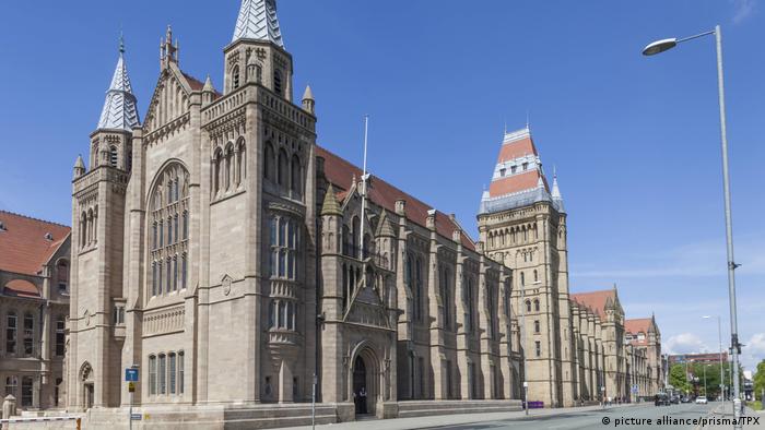 UK Bildergalerie Manchester Sehenswürdigkeiten | Universität Whitworth Building (picture alliance/prisma/TPX)