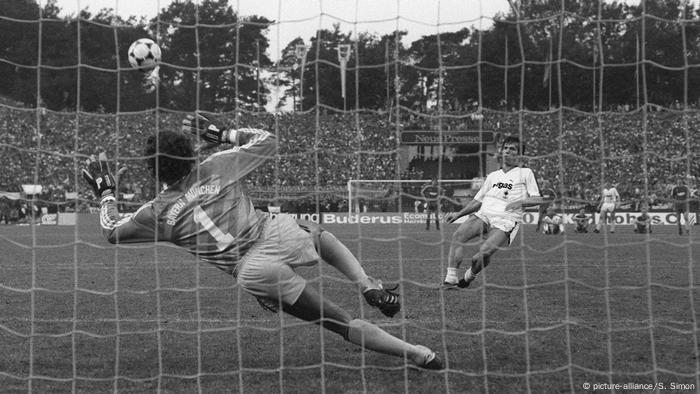 Dfb Pokalendspiel Dfb Pokalendspiel