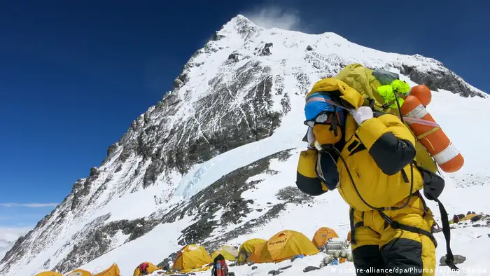 Nepal Mount Everest Camp 4