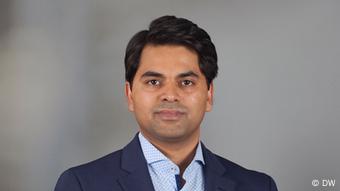 DW business editor Ashutosh Pandey