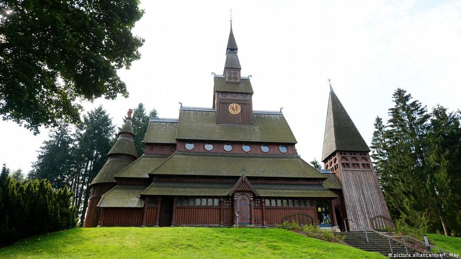 Gegen Kirchenschwund Dorf importiert Kapelle Deutschland DW 03.