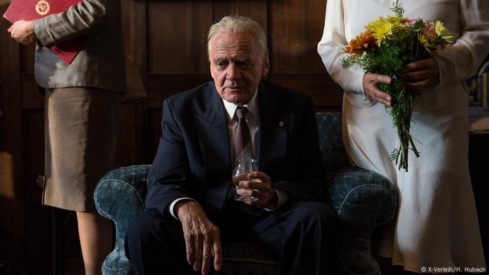 Filmstill mit Bruno Ganz aus In Zeiten des abnehmenden Lichts (Foto: X-Verleih/H. Hubach)