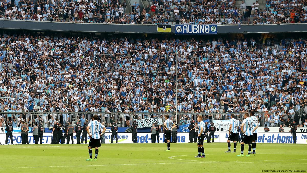 Former Bundesliga champions 1860 Munich relegated to Germany's third tier -  BBC Sport