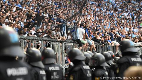 30 January 2023, Bavaria, Munich: Soccer: 3rd division, TSV 1860