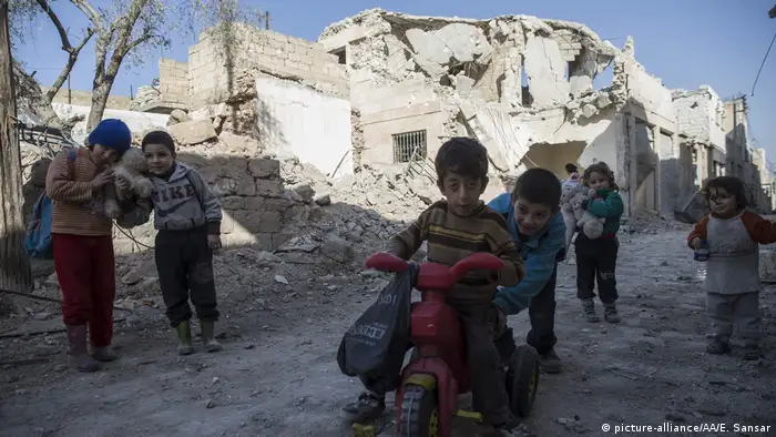Syrien Kinder im Krieg in Aleppo