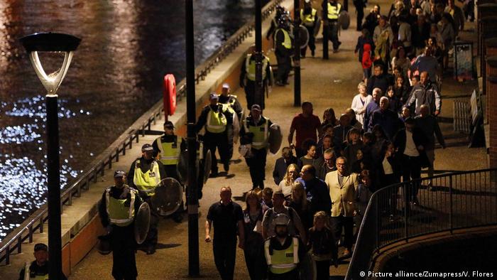 England Vorfall auf der London Bridge Mehrere Fußgänger angefahren (Picture alliance/Zumapress/V. Flores)