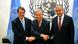 Guterres (M.) mit Anastasiades (l.) und Akinci Guterres (M.) mit Anastasiades (l.) und Akinci