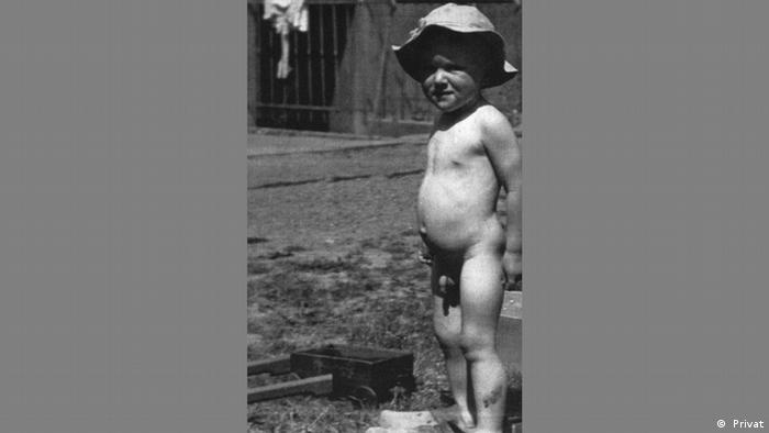 Claus Peymann as a small boy (Photo: Private)
