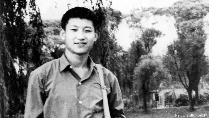 China Xi Jingping als Student im Jahr 1953
