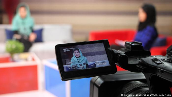 Afghanistan Frauen TV ZAN Aufnahme im Studio