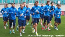 MOSCOW REGION, RUSSIA - MAY 25, 2017: Players of the Russian men's national football team seen during their first training session ahead of the 2017 FIFA Confederations Cup at Khimki Arena Stadium. Sergei Fadeichev/TASS Foto: Sergei Fadeichev/TASS/dpa |