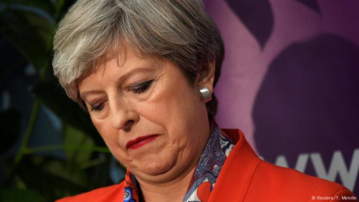 Großbritannien Wahlen 2017 May (Reuters/T. Melville)