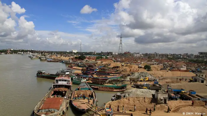 Bangladesch Flussverschmutzung - Turag (DW/M. Mamun)