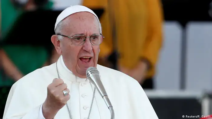 Italien Papst Franziskus (Reuters/R. Casilli)