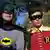 Adam West als Batman (l.)  mit Burt Ward in der Rolle seines Gehilfen Robin