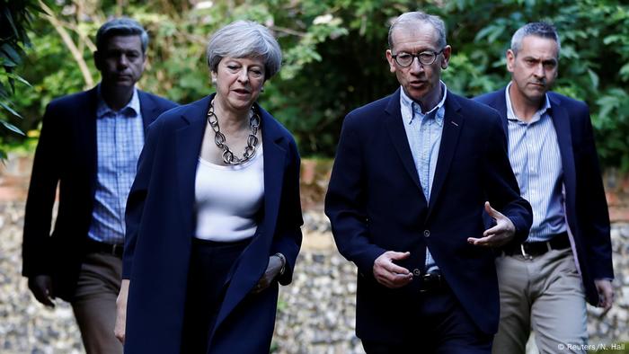Großbritannien Theresa May Gottesdienst in Sonning (Reuters/N. Hall)