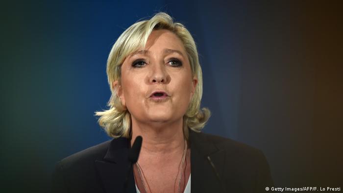 Parlamentswahl in Frankreich 2017 Marine Le Pen Front National