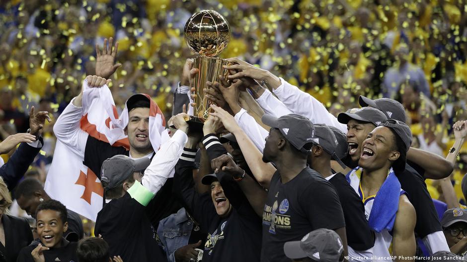 Golden State beat Cleveland to win NBA title