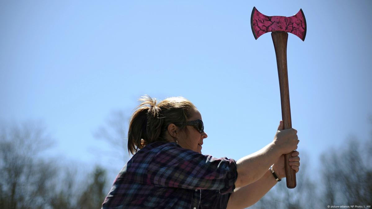 How to throw an ax DW 06/13/2017