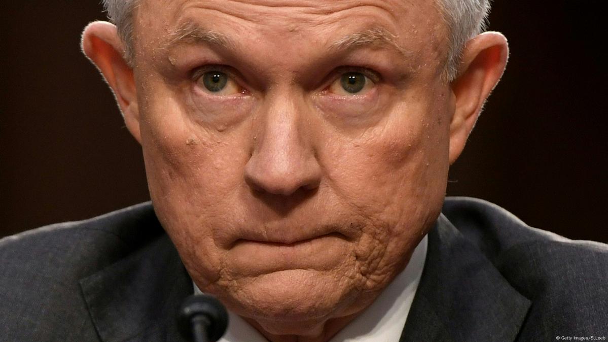 Trump Fires Attorney General Jeff Sessions – DW – 11/08/2018