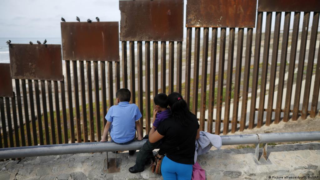 Реферат: Государственная граница между США и Мексикой