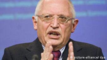 EU-Industriekommissar Günter Verheugen (Foto: dpa)