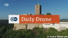 Titel: Daily Drone Schlagworte:	#DailyDrone
Wer hat das Bild gemacht?:André Götzmann
Wann wurde das Bild gemacht?:Juli 2016
Wo wurde das Bild aufgenommen?: (siehe jeweiligen Titel)
Bildbeschreibung: Als Luftaufnahme des Ortes mit DailyDrone - Logo
