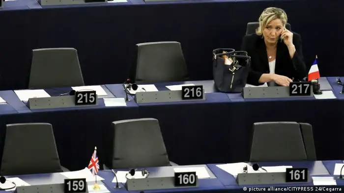 Frankreich Sizung Europaeisches Parlament | Marine Le Pen (picture alliance/CITYPRESS 24/Cegarra)