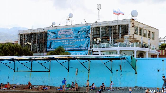 Низький рівень сервісу відлякує росіян від анексованого Криму