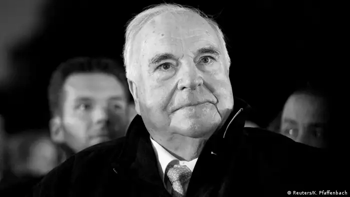 Altbundeskanzler Helmut Kohl (Reuters/K. Pfaffenbach)