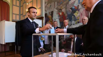 Frankreich Wahlen Stimmabgabe Macron