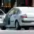 Автомобіль, на якому нападник в'їхав у поліцейську машину в Парижі