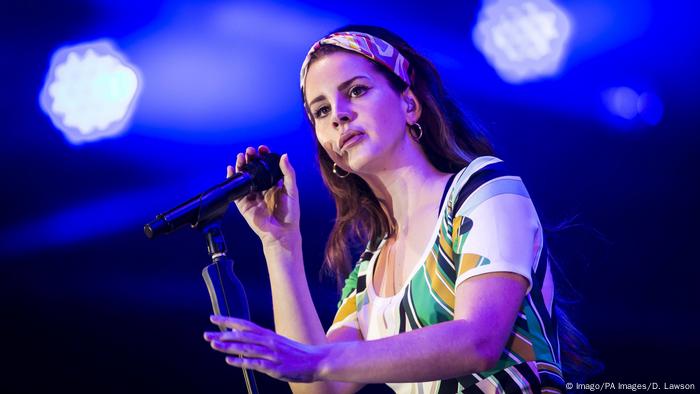 Singer Lana Del Rey (Imago/PA Images/D. Lawson)