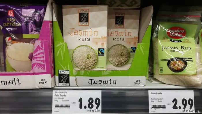 Ein Stück China in deutschen Supermärkten (DW/J. Ju)