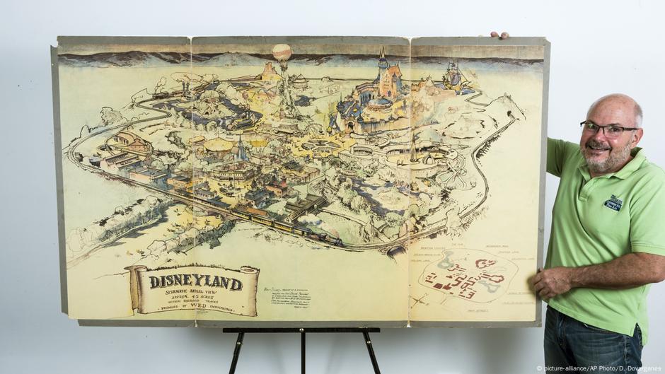 Disneyland Map Wall Art Walt Disney′S Disneyland Map Sells For Record $708,000 | News | Dw |  26.06.2017