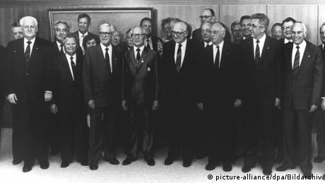 Вандлиц така се нарича потайното селище изградено специално за елита