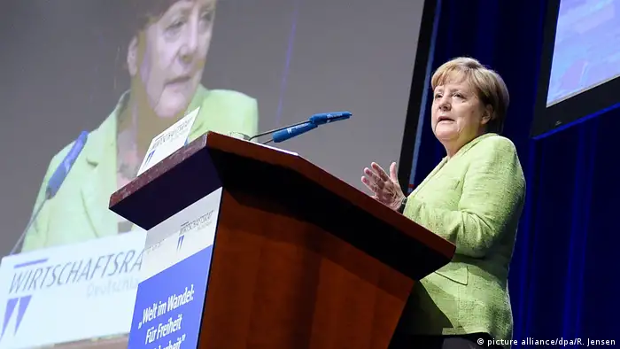 Deutschland Wirtschaftstag des Wirtschaftsrates der CDU | Merkel (picture alliance/dpa/R. Jensen)