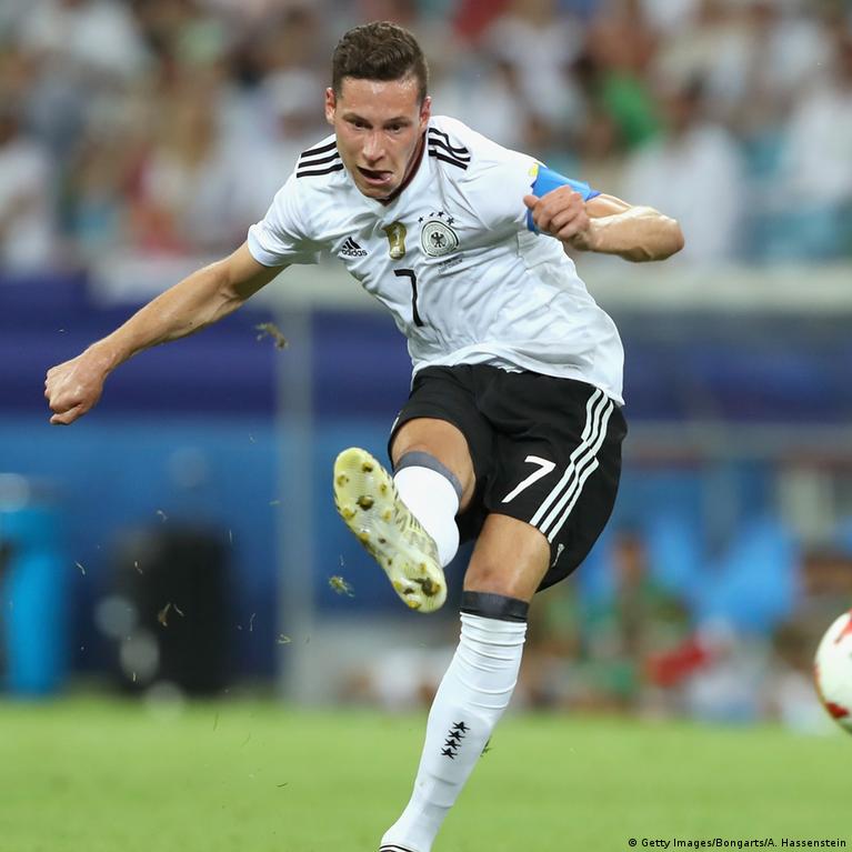 Julian draxler schalke 04 during hires stock photography and images  Alamy