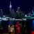 USA - Empire State Building Leuchtet zu Ehren Qatar Airways