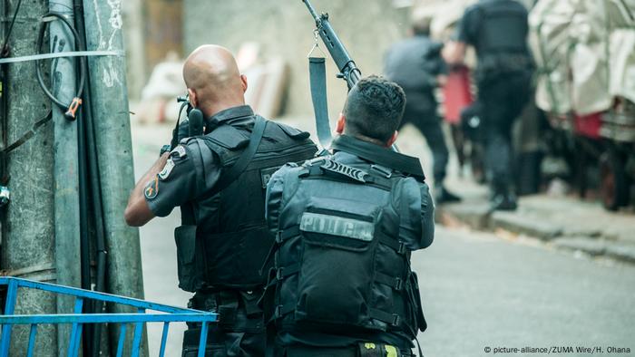 Most Famous Police Shootouts Most Famous Police Shootouts