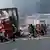 Автобус после аварии полностью выгорел