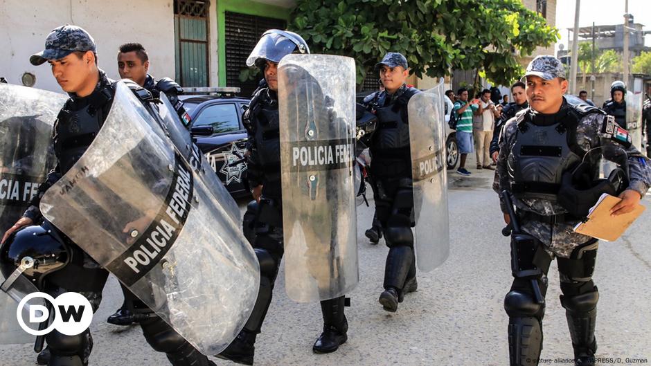 Acapulco jail riot leaves dozens dead – DW – 07/07/2017