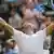 Großbritannien London - Rafael Nadal gewinnt in Wimbledon