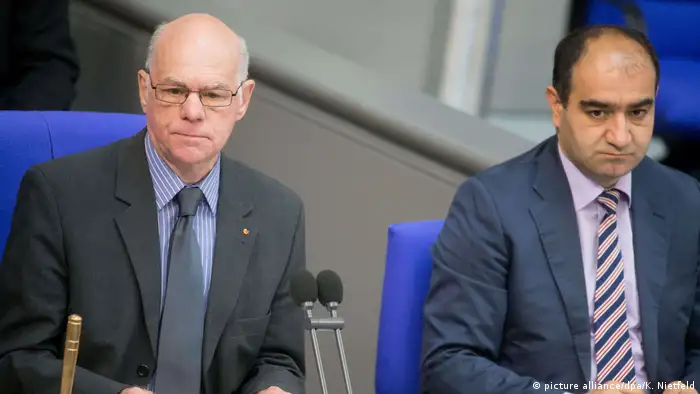 Deutschland Lammert und Mutlu im Bundestag