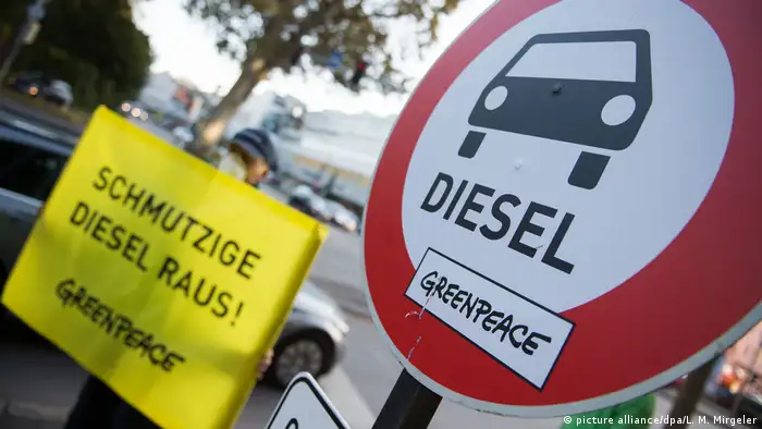  Deutsche Umwelthilfe DHU - Diesel-Verbot (picture alliance/dpa/L. M. Mirgeler)
