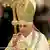 In der Paulskirche: Papst Benedikt der XVI. hat mit seiner Entscheidung von Ende Januar für erhebliche Aufregung in der katholischen Kirche gesorgt (Foto: dpa)